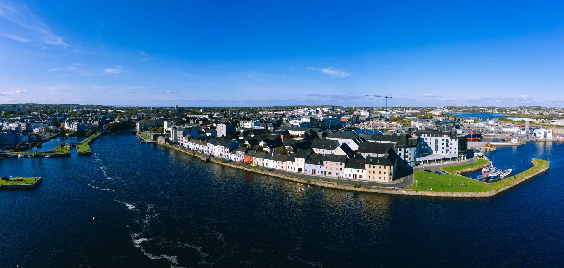 GALWAY SOGGIORNO STUDIO 2.jpeg